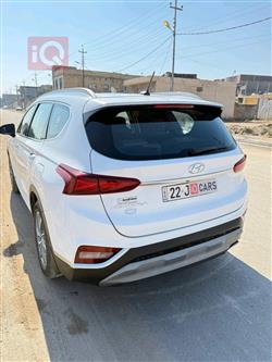 هيونداي سانتافي